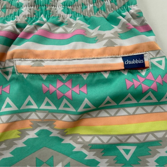 Chubbies Swim Trunks Aztec Print Elastic Waist Mesh Lined Mens Large - Picture 4 of 4